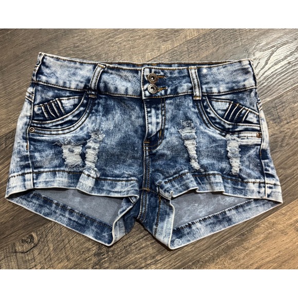 Docefit Denim Shorts Distressed Acid‎ Wash Low Rise measures 26 inch waist - Picture 1 of 9